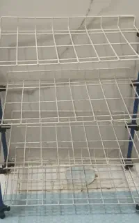 جاکفشی فلزی چهار طبقه