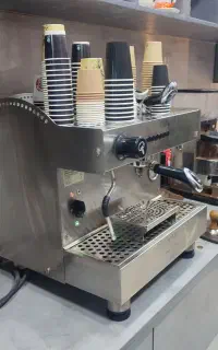 باریستا برای کار در کافه میخواستم