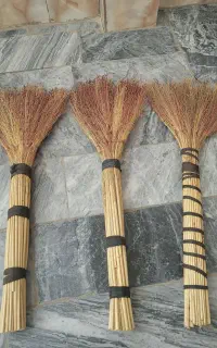 جارو دستی چوبی