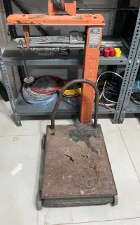 باسکول ۱۰۰کیلو