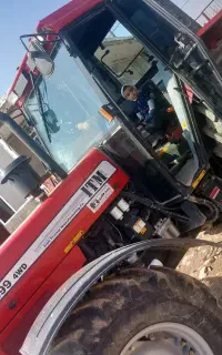 تراکتور۳۹۹ مدل۴۰۲