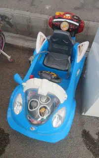 بچگانه ماشین شارژی