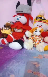 تعدادی عروسک تروتمیز