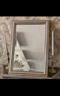 آینه و شمعدان زیبا