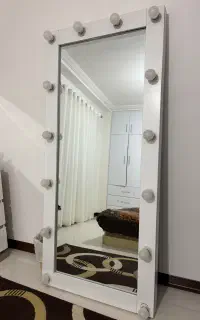 آیینه چراغ دار