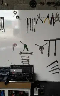 مکانیکی استاد صدیق تعمیر ماشین های ایرانی خارجی