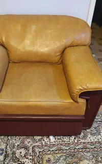مبلمان چرم ۷ نفره