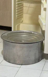 دیگ‌ بزرگ اندازه ۳۰ کیلو برنج ۱ بار استفاده شده
