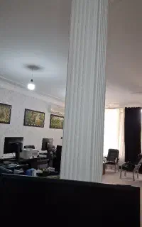 نگهبان کارخانه آجر