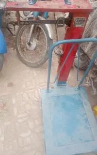 باسکول سنگی ۲۰۰ و ۳۰۰کیلویی قدیمی