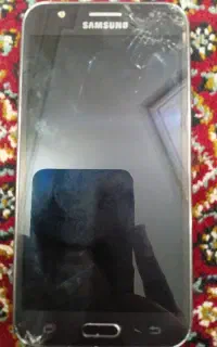 گوشی سامسونگ j5