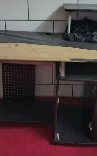 میز کامپیوتر