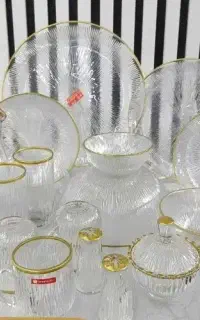 سرویس پذیرایی غذاخوری کامل دوازده نفره سولو لب طلا