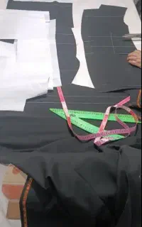 طراحی و دوخت کت و شلوار خدمات خیاطی تعمیرات