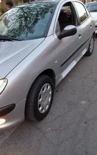 پژو 206 در حدخشک