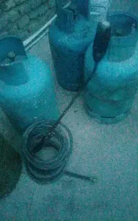 نصاب و فروشنده ایزوگام‌ و کلیه امور مربوطه به عایق