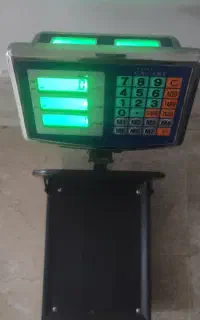 ترازو دیجیتال 300کیلویی