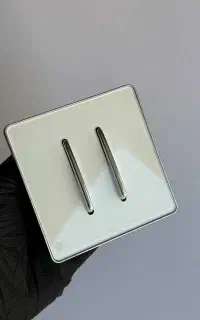 فروش کلید و پریز یاقوت آسیا طراحی مدرن