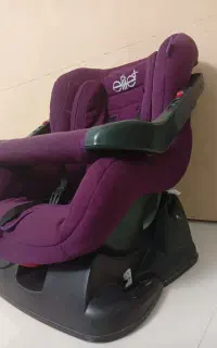 صندلی ماشین و کریر