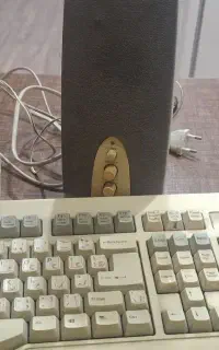 کیبورد و اسپیکر  کامپیوتر