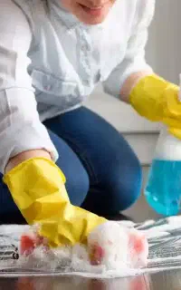 نظافت چی خانم