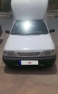 پراید وانت ۴۰۳ همراه با اتاق