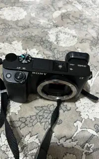 سونی6400 همراه با لنز سیگما30mm