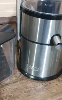 ابمیوه گیری برقی