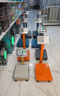 فروش انواع ترازو ۴۰کیلویی ۱۵۰کیلویی و۳۰۰کیلو