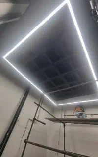 لاین نوری ۱۶ متری