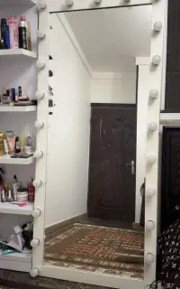 آینه چراغدار ( آینه گریم) با استند