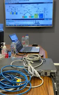 خدمات تخصصی کامپیوتر و شبکه