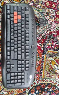 کیبرد گیمینگ معروف KB-28G مدل  A4Tech  و کارت صدا