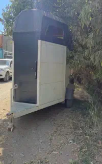 اسبکش دواسبه