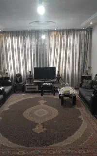مبل راحتی در حد و کاملا سالم ۷ نفره