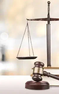 مشاوره حقوقی ، پذیرش وکالت ، وکیل