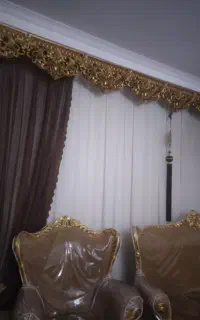قاب پرده طلایی  در حد نو