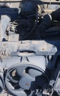 پژو 405مدل84تصادفی