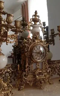 شمعدان و ساعت برنز