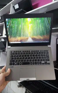 اولترابوک توشیبا ژاپنیi5 RAM8 SSD256 نازک سبک زیبا
