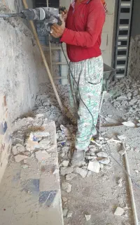 تخریب و اسباب کشی