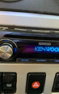 پخش کنوود مدل U6045L دارای ۶ خروجی RCA و بلوتوث