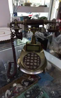 تلفن سلطنتی تکنوتل