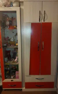 زیر تلویزیونی و کمد بچه