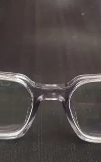 عینک طبی شیک و بروز کاملا نو