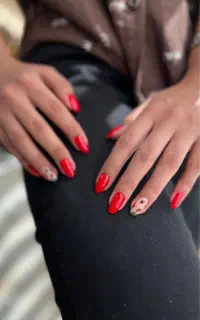 کاشت و ترمیم ناخن باقیمت ویژه