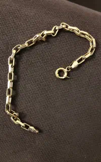 دستبند طلا ۱۸ عیار