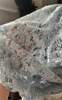 پارچه دانتل اصل با رویه مخمر