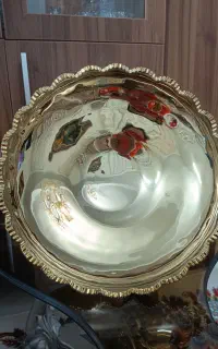 میوه خوری طلایی