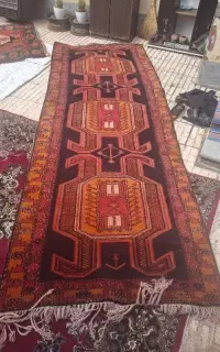 فرش دستباف طبیعی کناره سالم